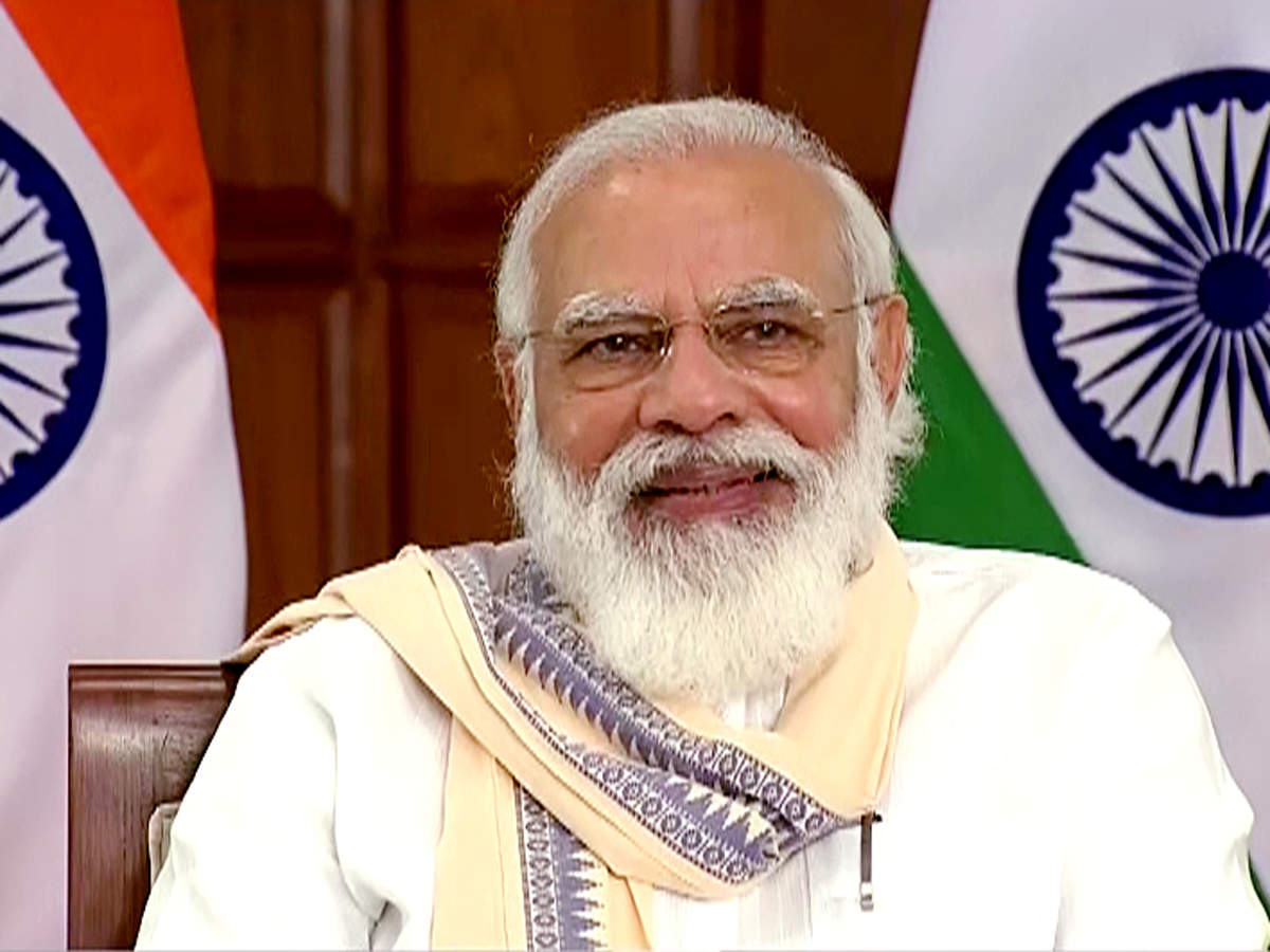 PM Modi Birthday: चंदौली में दलित महिला ने केक काटकर मनाया पीएम मोदी का जन्मदिन... 4 prime minister narendra modi turns 70 birthday wishes pour in from all corners