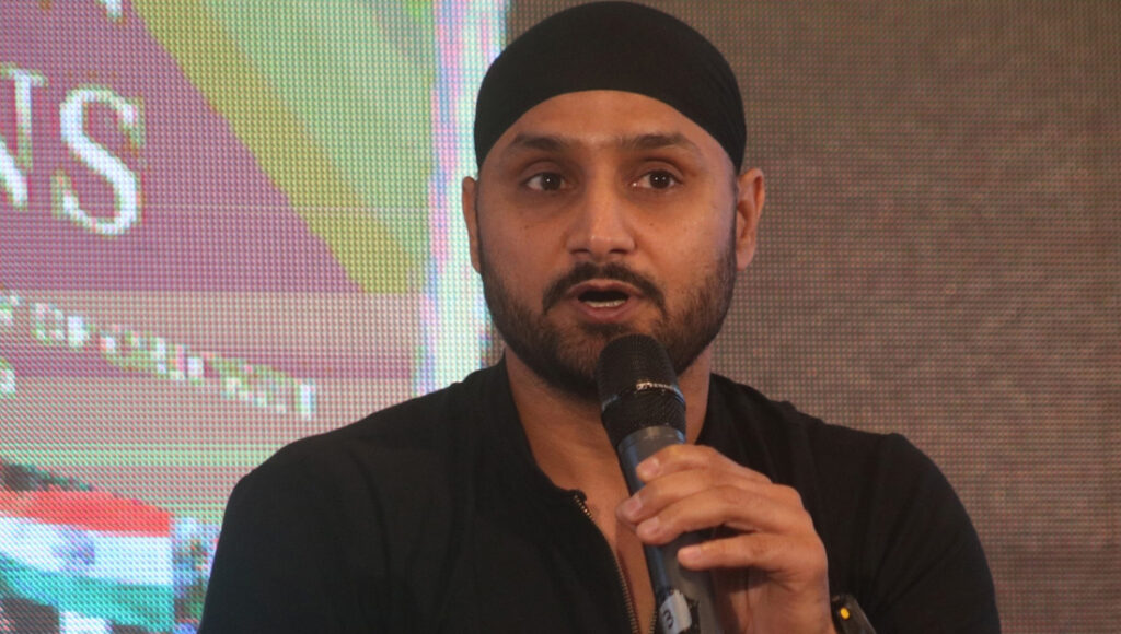 Harbhajan Singh furious at Team India's selectors